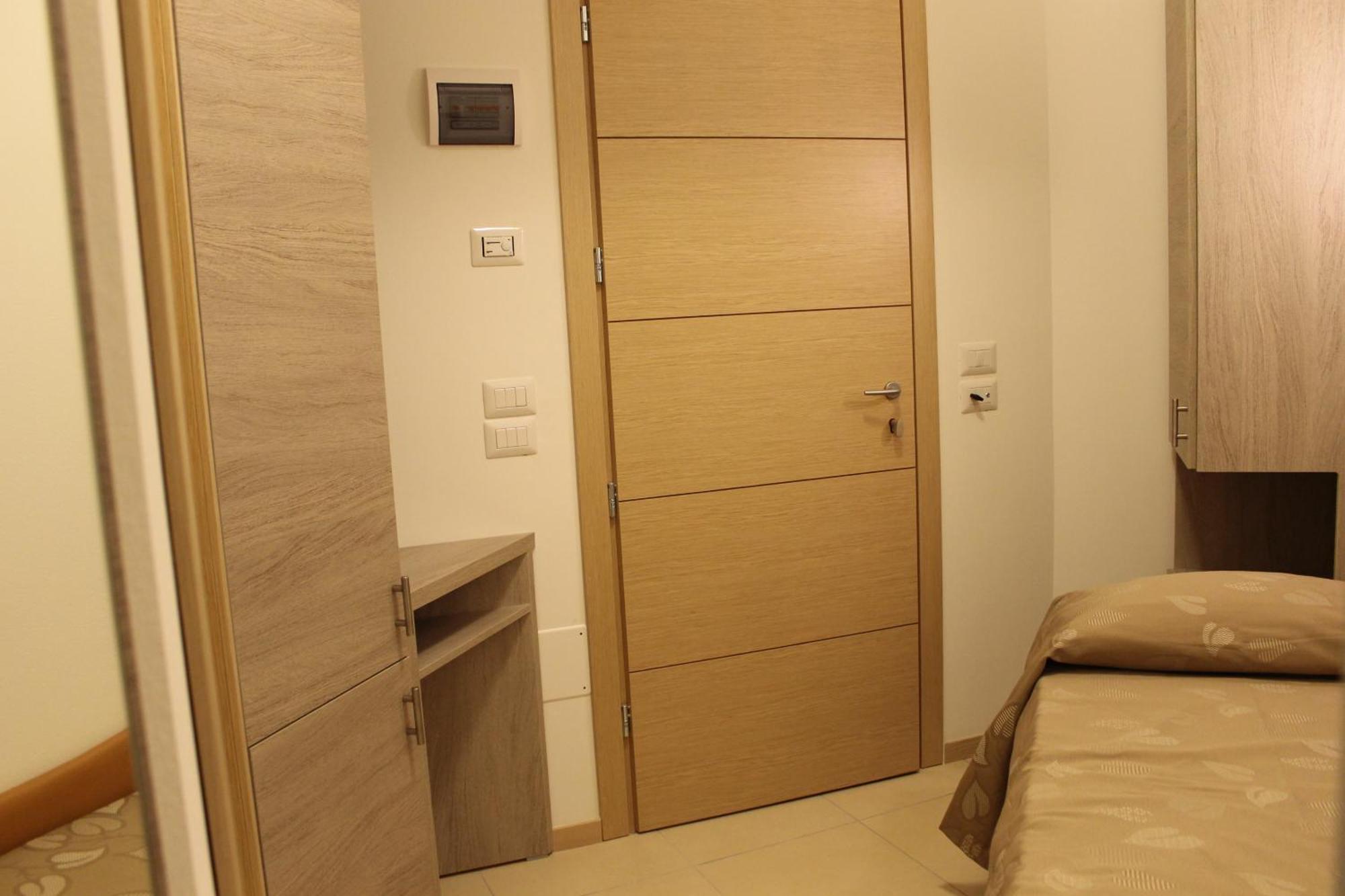 Hotel Enea 3*